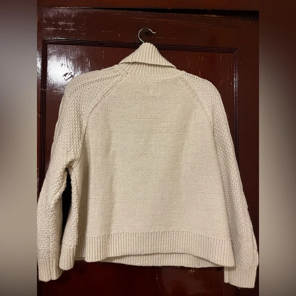 cable knit turtle neck - Picture 6 of 6